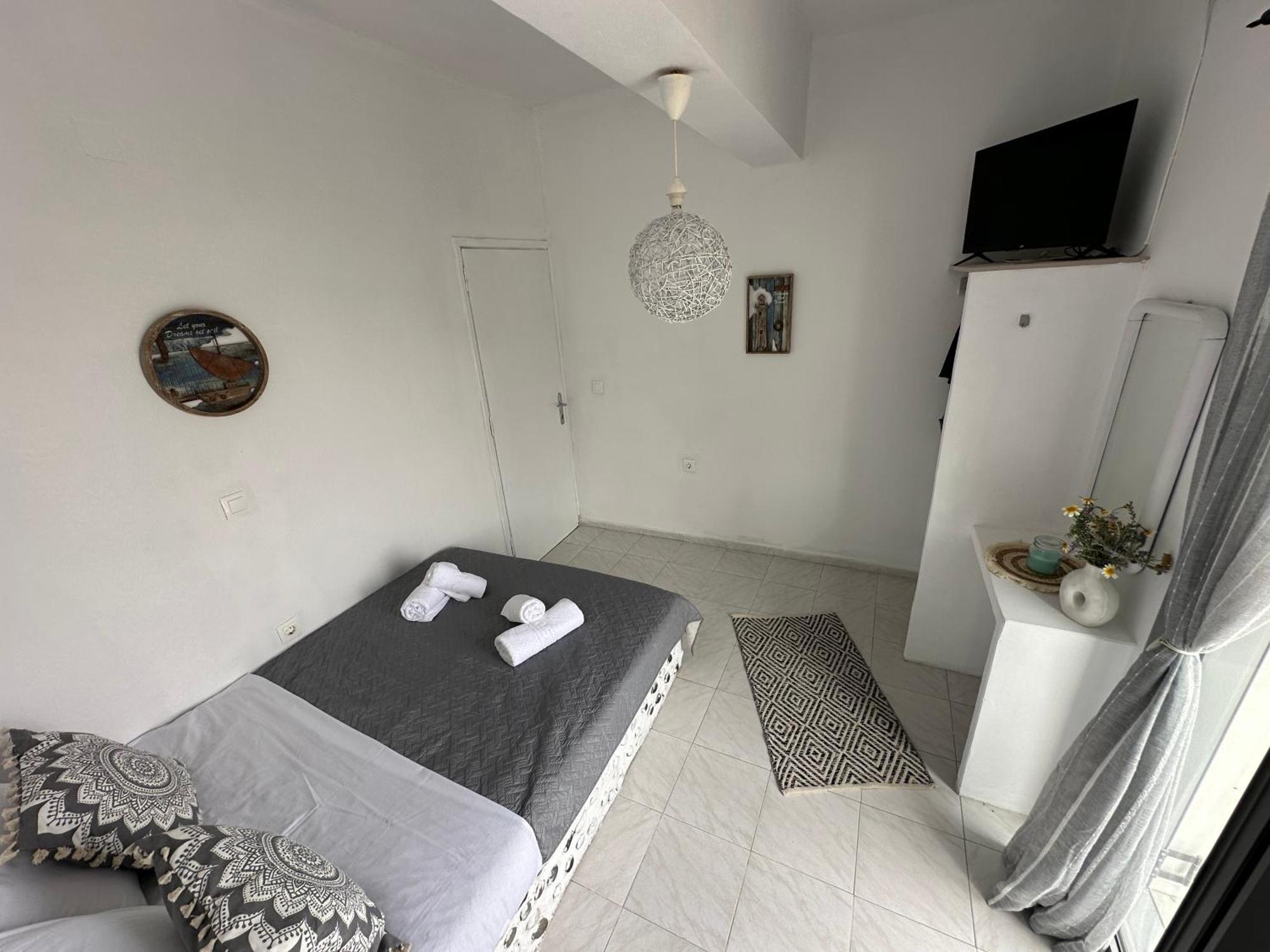 Vóthon Nicole Rooms Santorini מראה חיצוני תמונה
